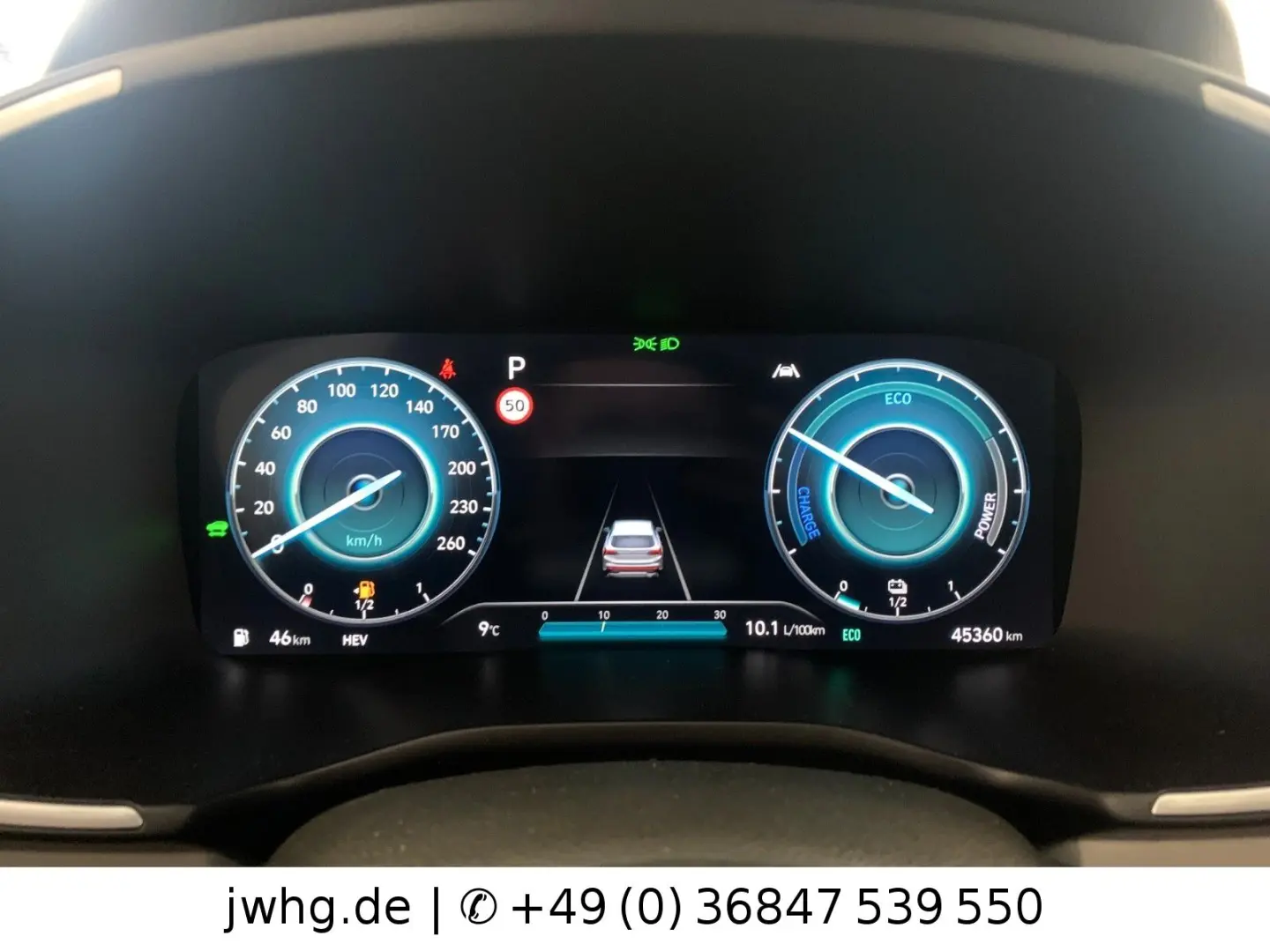 Hyundai Santa Fe Signature Hybrid 4WD