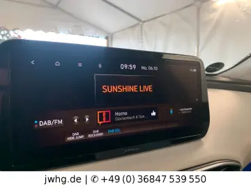 Hyundai Santa Fe Signature Hybrid 4WD