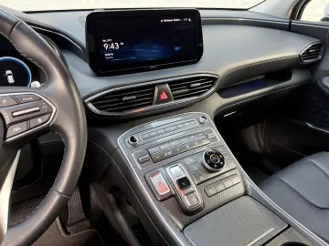 Hyundai Santa Fe Prime Plug-In Hybrid 4WD