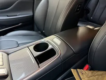 Hyundai Santa Fe Prime Plug-In Hybrid 4WD