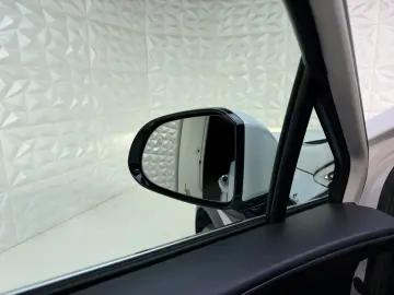 Hyundai Santa Fe Prime Plug-In Hybrid 4WD