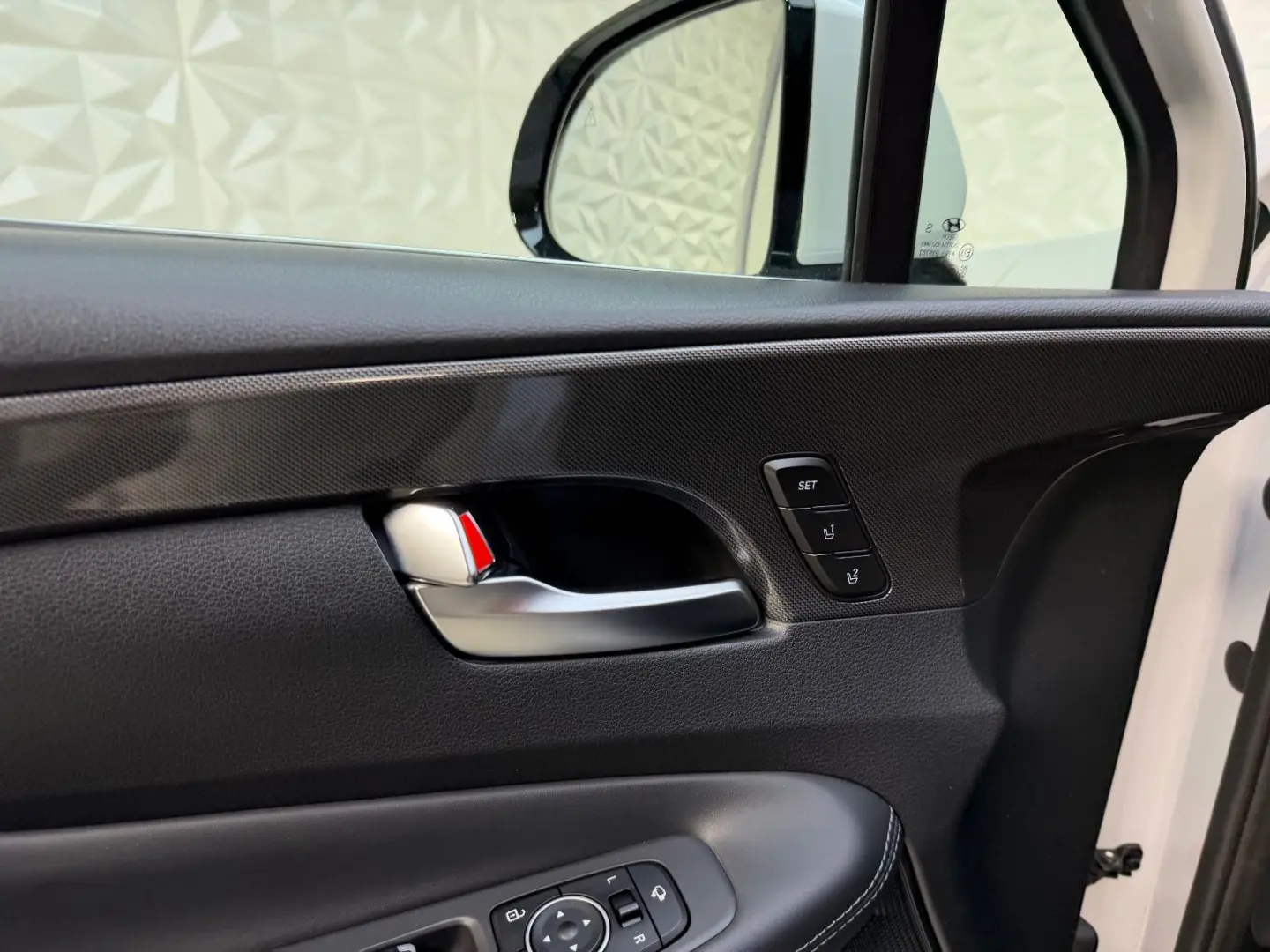 Hyundai Santa Fe Prime Plug-In Hybrid 4WD