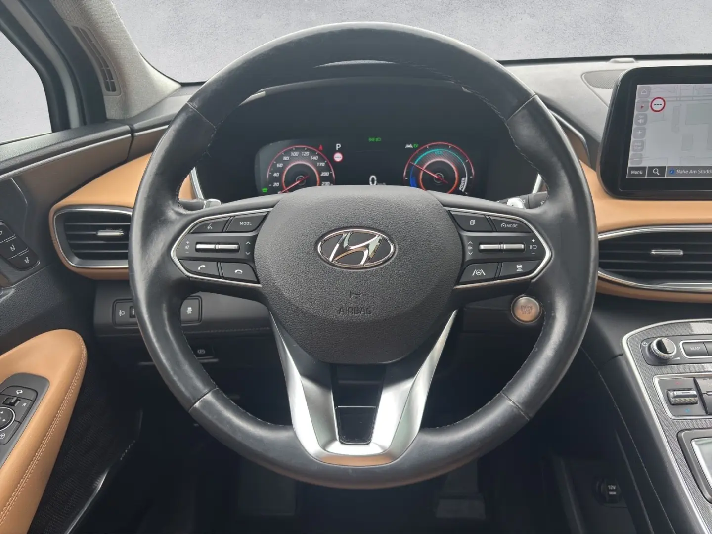 Hyundai SANTA FE Hybrid 1.6 T-GDi Prime PANO AHK LED