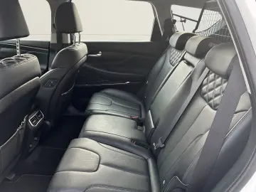 Hyundai SANTA FE Signature Hybrid