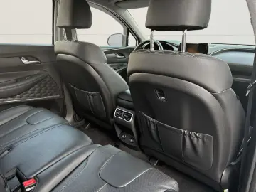 Hyundai SANTA FE Signature Hybrid