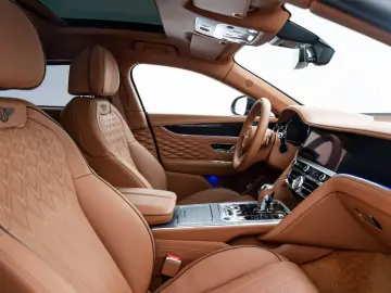 Flying Spur Hybrid MY22   Naim