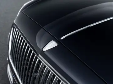 Flying Spur Hybrid MY22   Naim