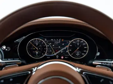 Flying Spur Hybrid MY22   Naim