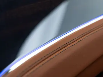 Flying Spur Hybrid MY22   Naim