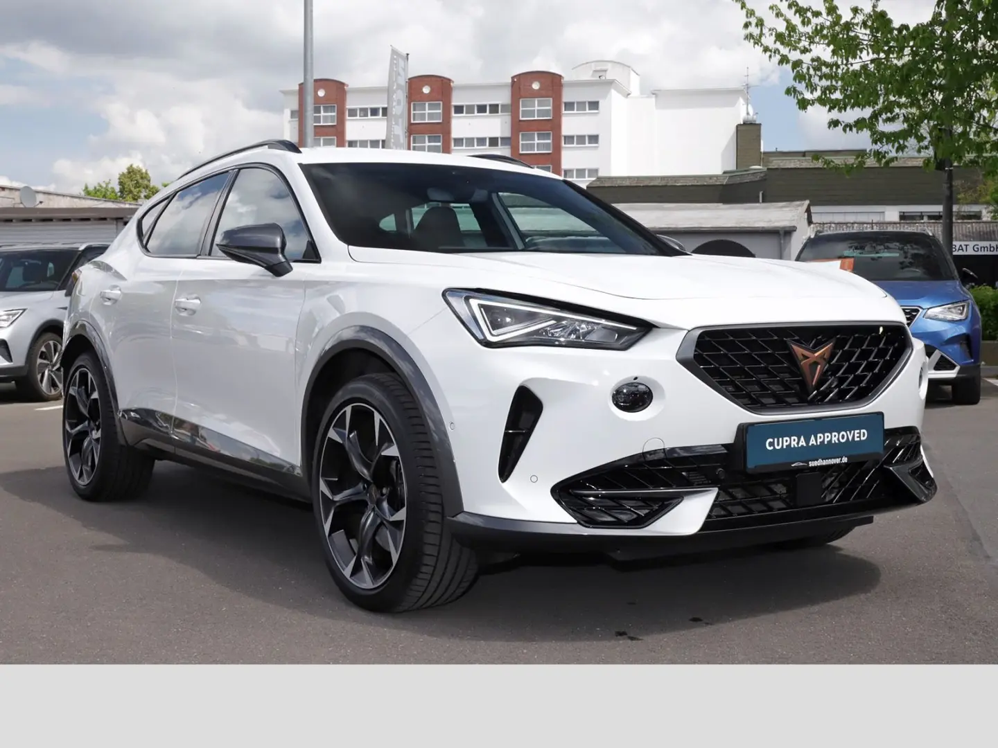 Formentor VZ e-Hybrid 1.4 TSI DSG NAVI LED SHZ