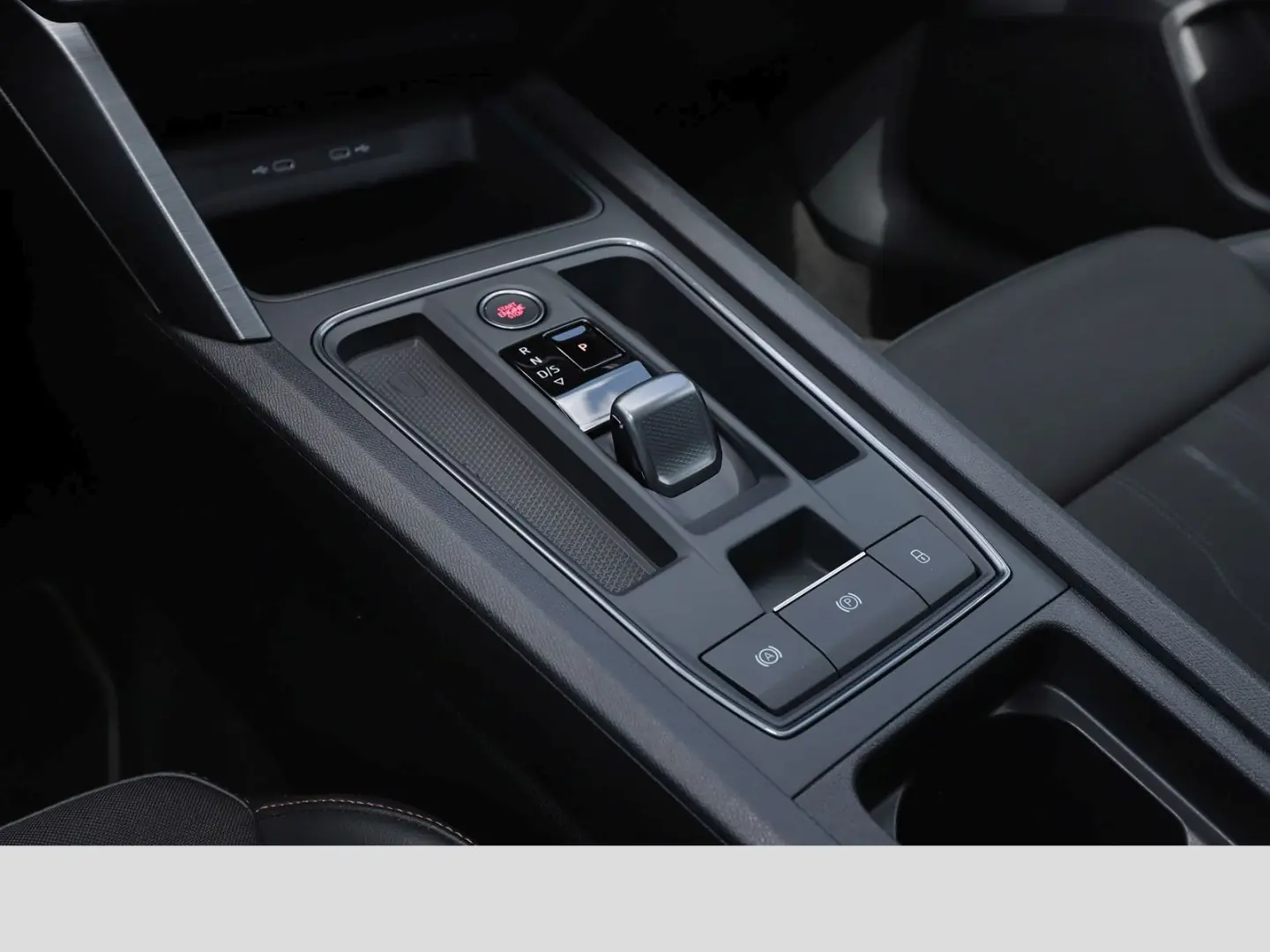 Formentor VZ e-Hybrid 1.4 TSI DSG NAVI LED SHZ