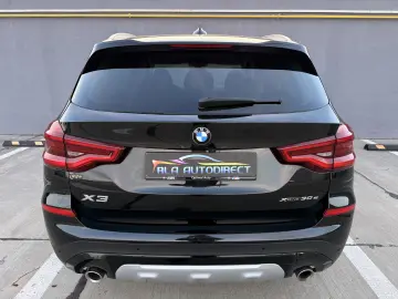 BMW X3 30e
