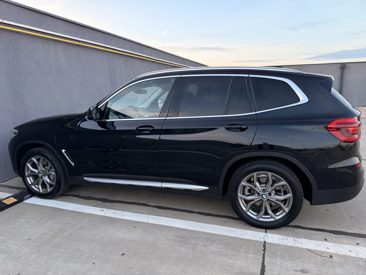 BMW X3 30e