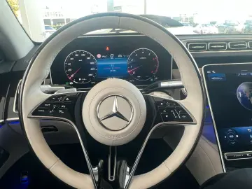 Mercedes-Benz S 500 4M Panorama Distronic Entertainment