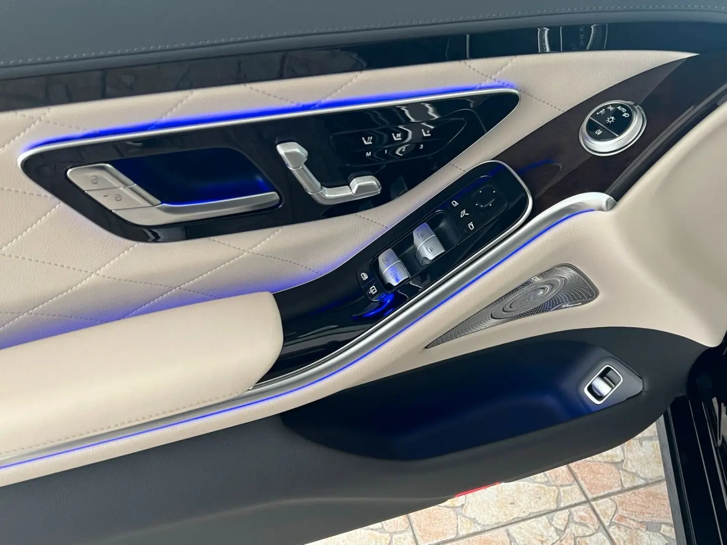 Mercedes-Benz S 500 4M Panorama Distronic Entertainment