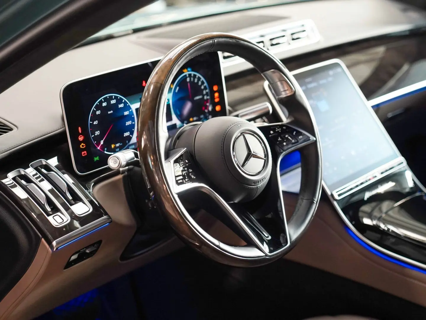 Mercedes-Benz S 580 e Long 4M MANUFAKTUR Exklusiv TV