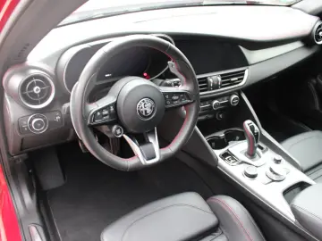 Alfa Romeo Giulia Q4 Competizione