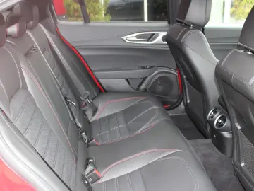 Alfa Romeo Giulia Q4 Competizione