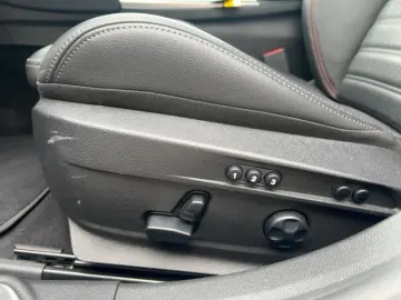 Alfa Romeo Giulia 2.0 Turbo 16V Competizione Q4