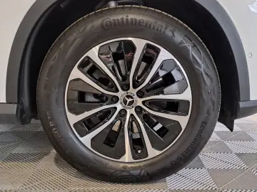 GLC 220 d 4Matic Avantgarde ACC AHK LED RFK Spur