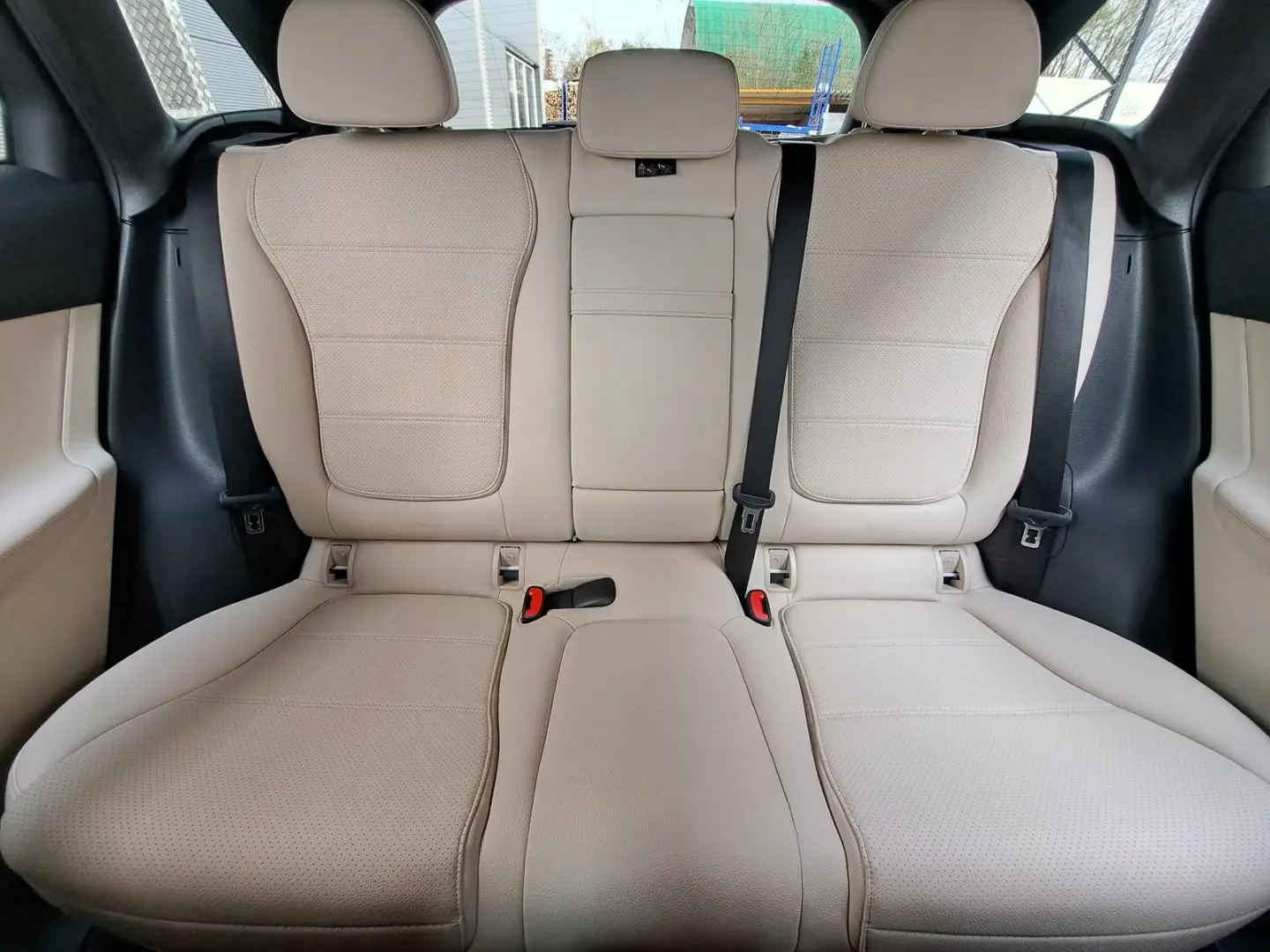 GLC 220 d 4Matic Avantgarde ACC AHK LED RFK Spur