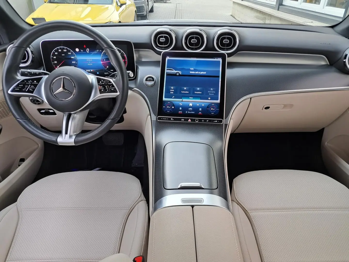 GLC 220 d 4Matic Avantgarde ACC AHK LED RFK Spur