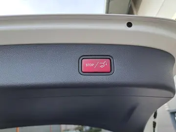 GLC 220 d 4Matic Avantgarde ACC AHK LED RFK Spur