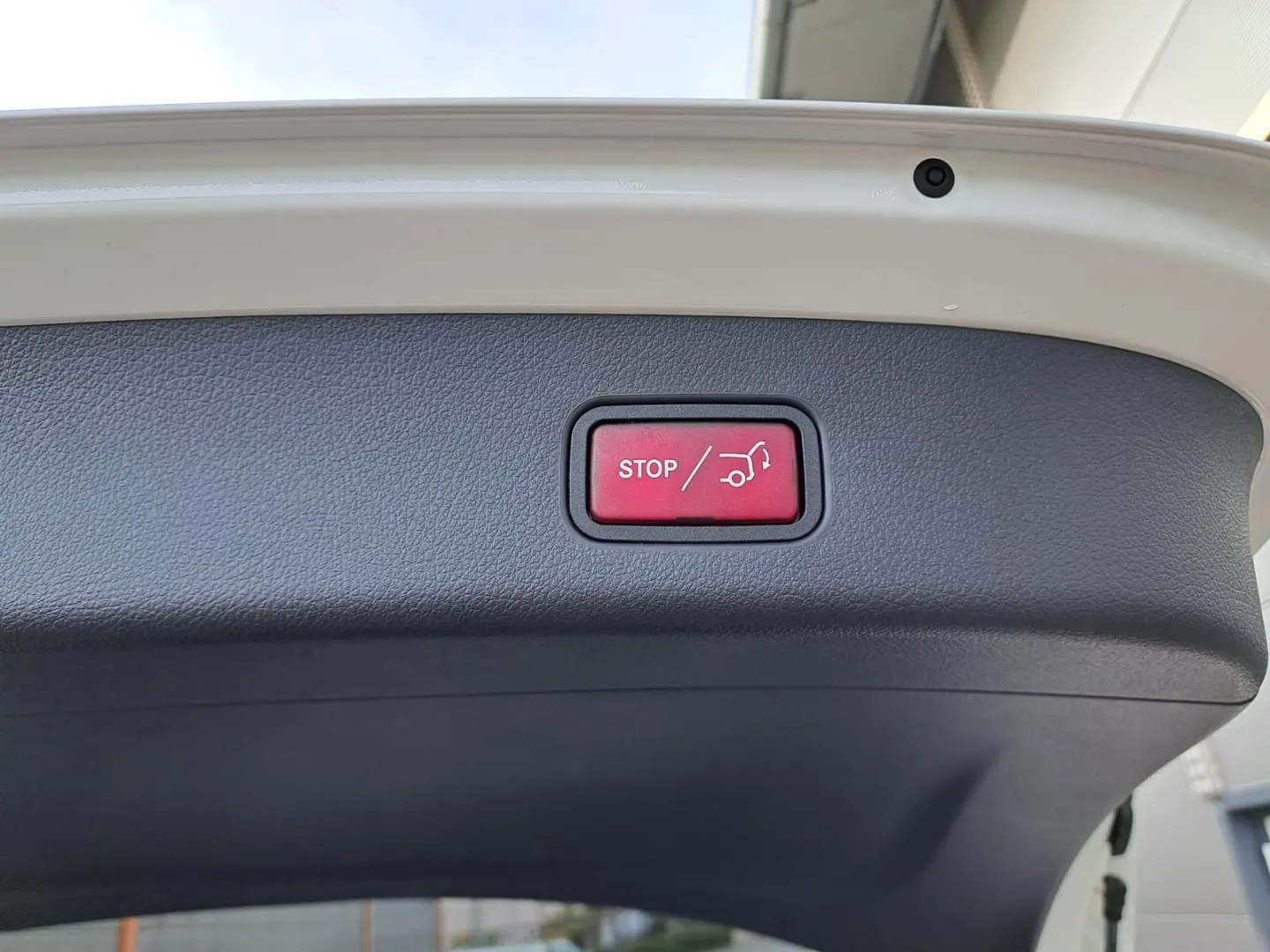 GLC 220 d 4Matic Avantgarde ACC AHK LED RFK Spur