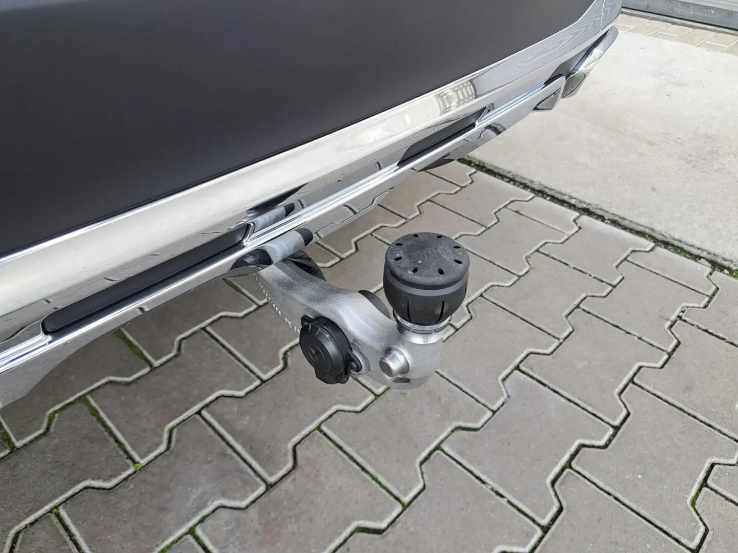 GLC 220 d 4Matic Avantgarde ACC AHK LED RFK Spur