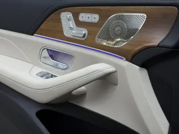 GLS 400 d 4M AMG Pano StHzg AHK HuD Burme. 23