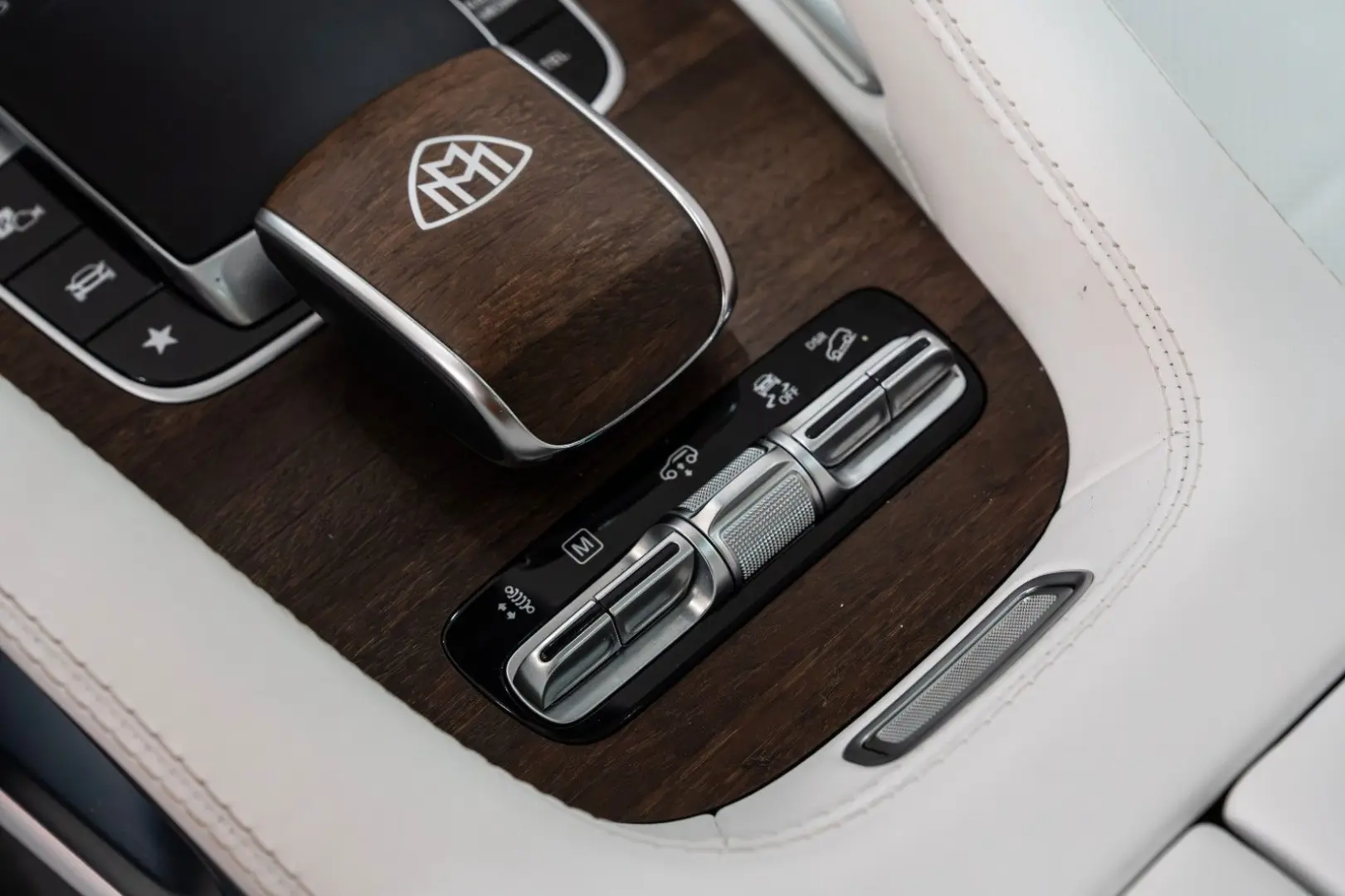 GLS 600 Maybach 4Matic BURMESTER-HIGH-END 23 LM