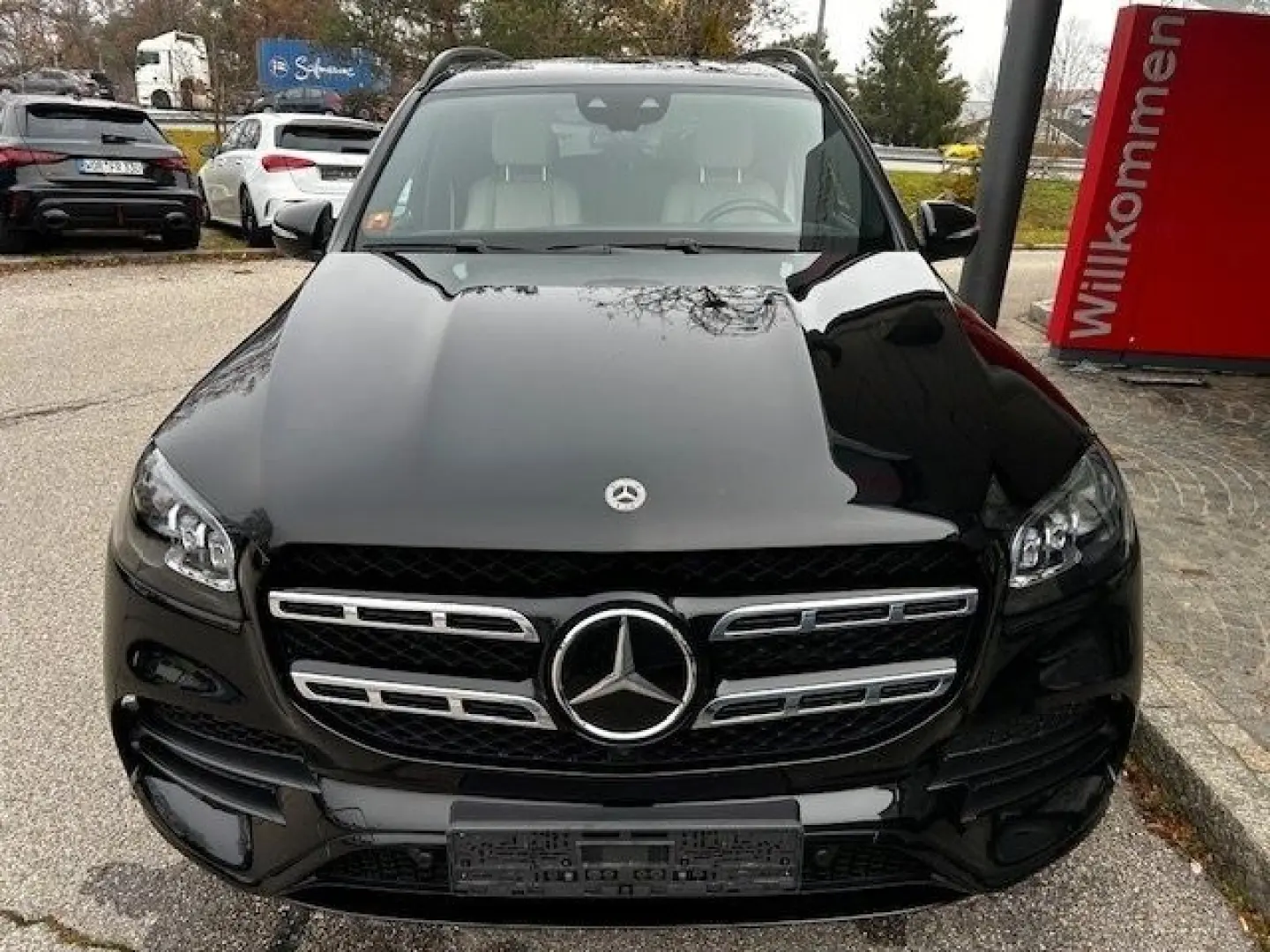 GLS 400d 4Matic 21  HUD AHK Pano 7seat Standheiz