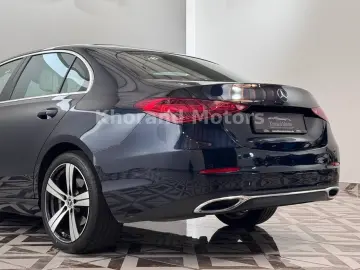 C 300 Limousine  4Matic Sonderausstattung