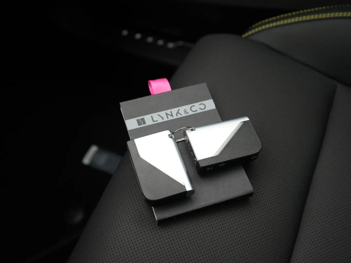 01 1.5 PHEV More  PANO INFI MEMO 360  20  ACC