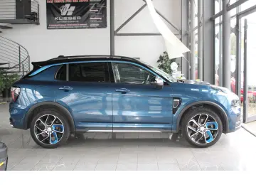 01 1.5 eHybrid 20 PANO 360  NAV INFINITY ACC LED