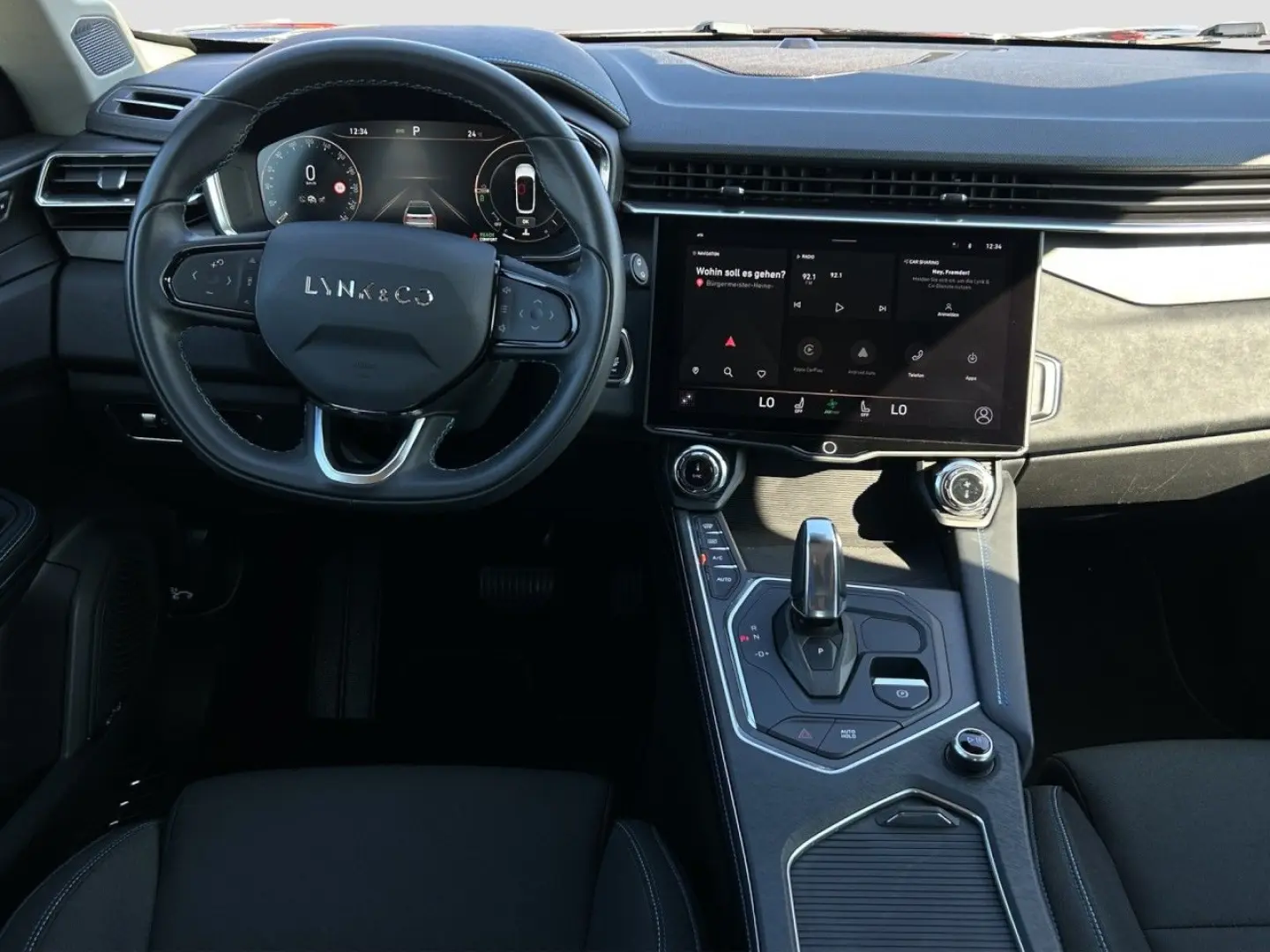 01 1.5T HEV Pano Keyless SHZ el.Sitze R-Kam eHKL