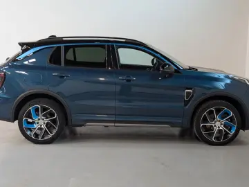 1.5 eHybrid 192kW PANO LANE SIDE 360