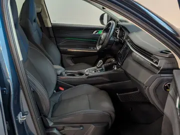 1.5 eHybrid 192kW PANO LANE SIDE 360