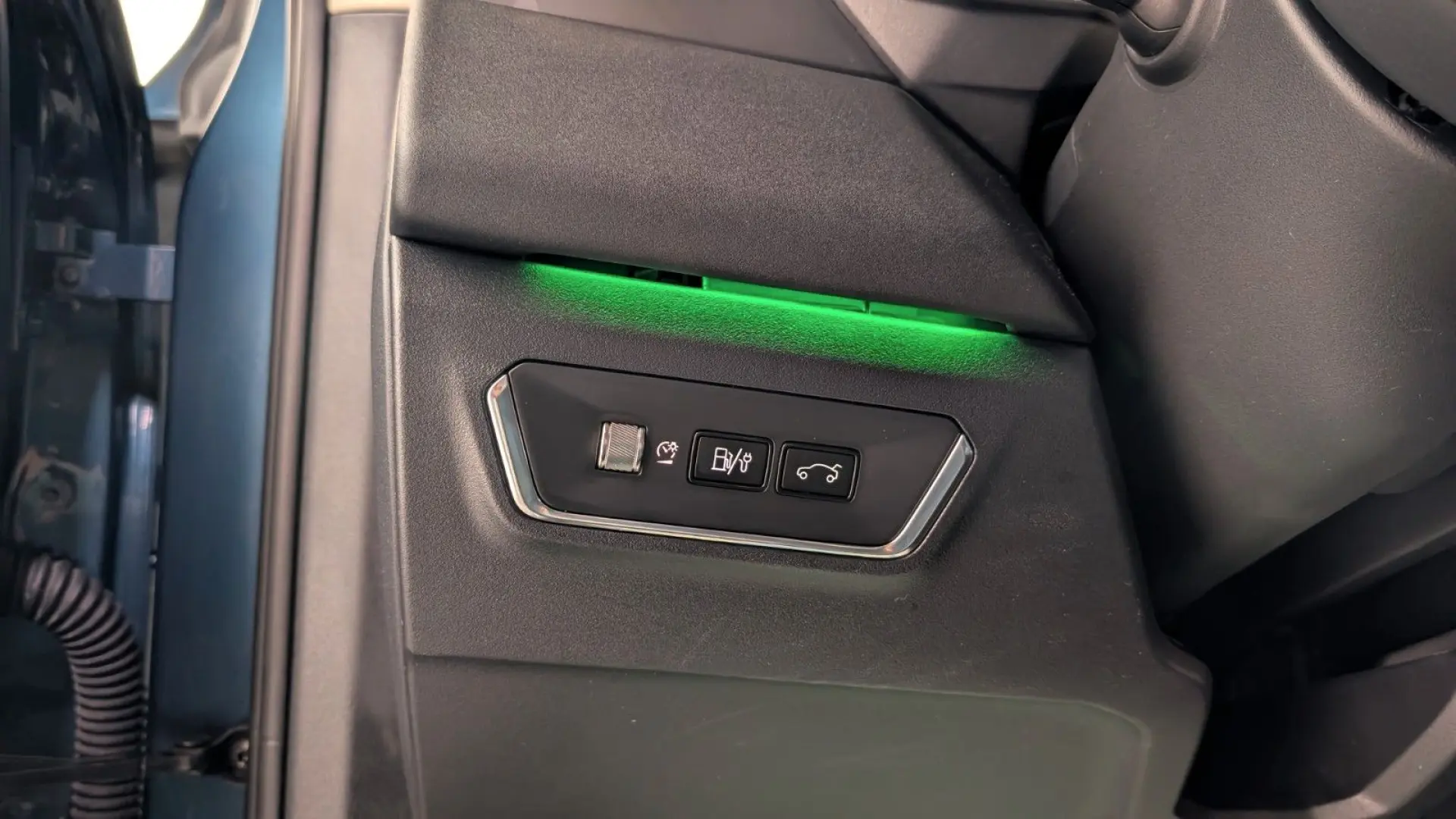 1.5 eHybrid 192kW PANO LANE SIDE 360