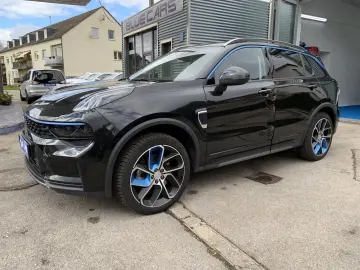 01 1.5 T PHEV Pano SHZ Navi Cam PDC 17 6kWh