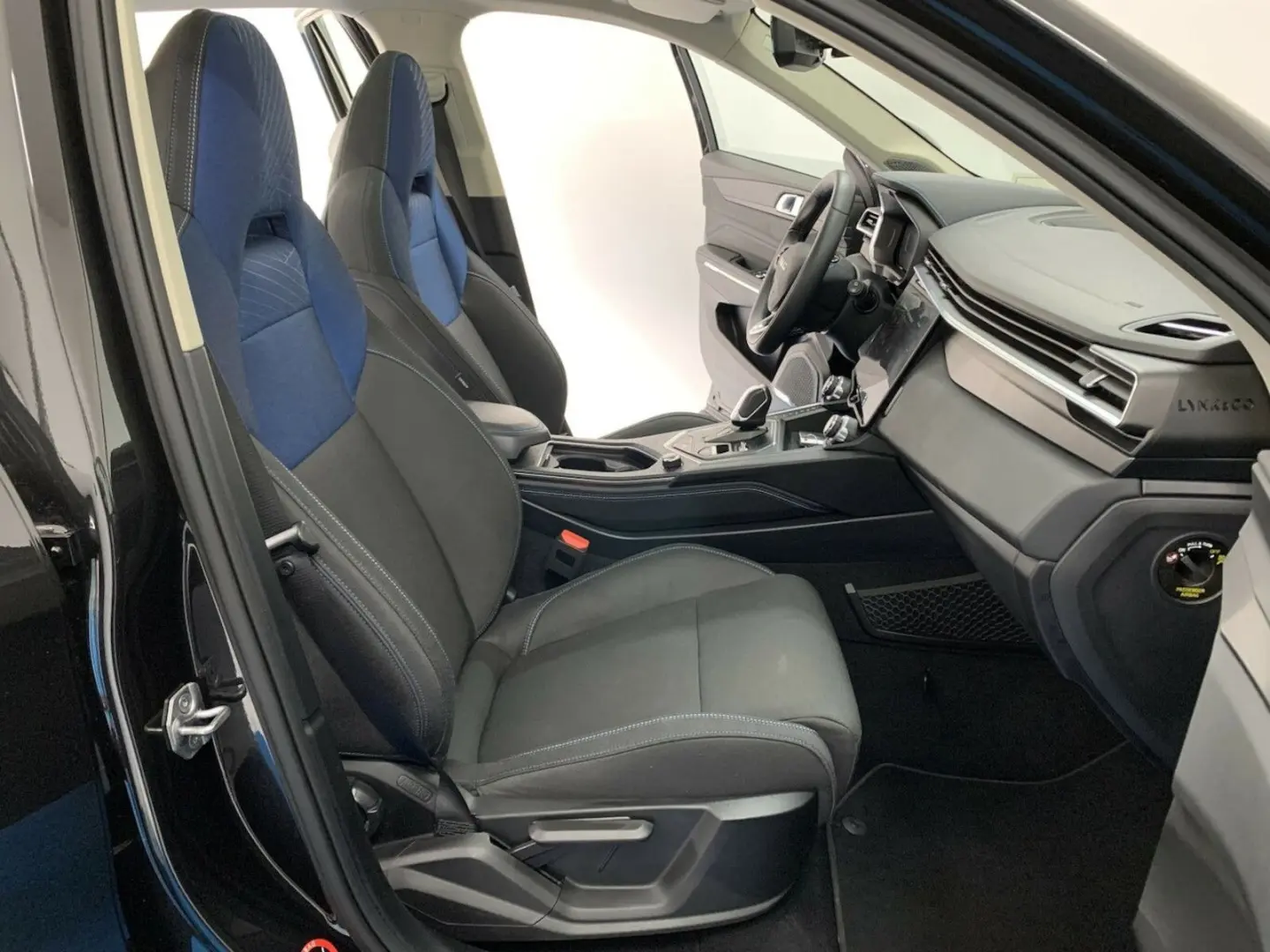 01 1.5 T PHEV Pano SHZ Navi Cam PDC 17 6kWh