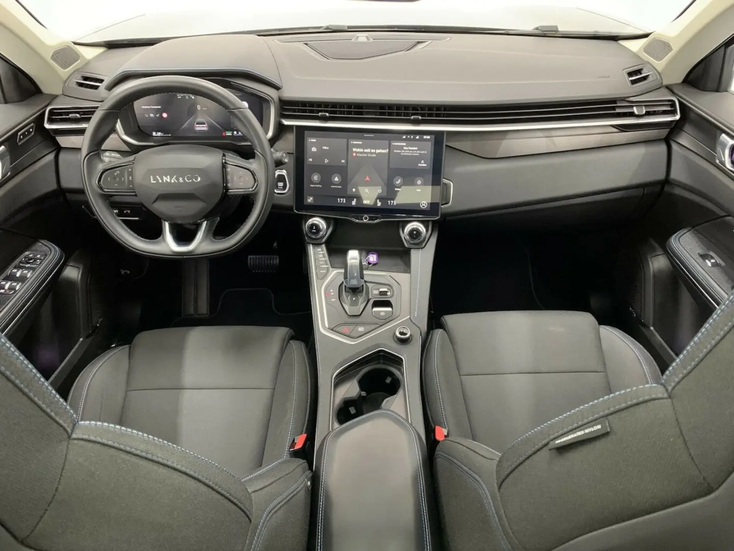 01 1.5 T PHEV Pano SHZ Navi Cam PDC 17 6kWh