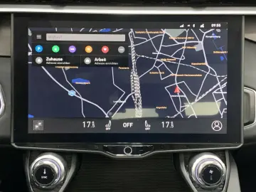 01 1.5 T PHEV Pano SHZ Navi Cam PDC 17 6kWh