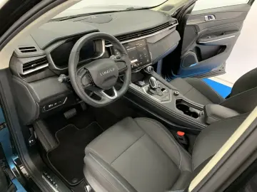 01 1.5 T PHEV Pano SHZ Navi Cam PDC 17 6kWh