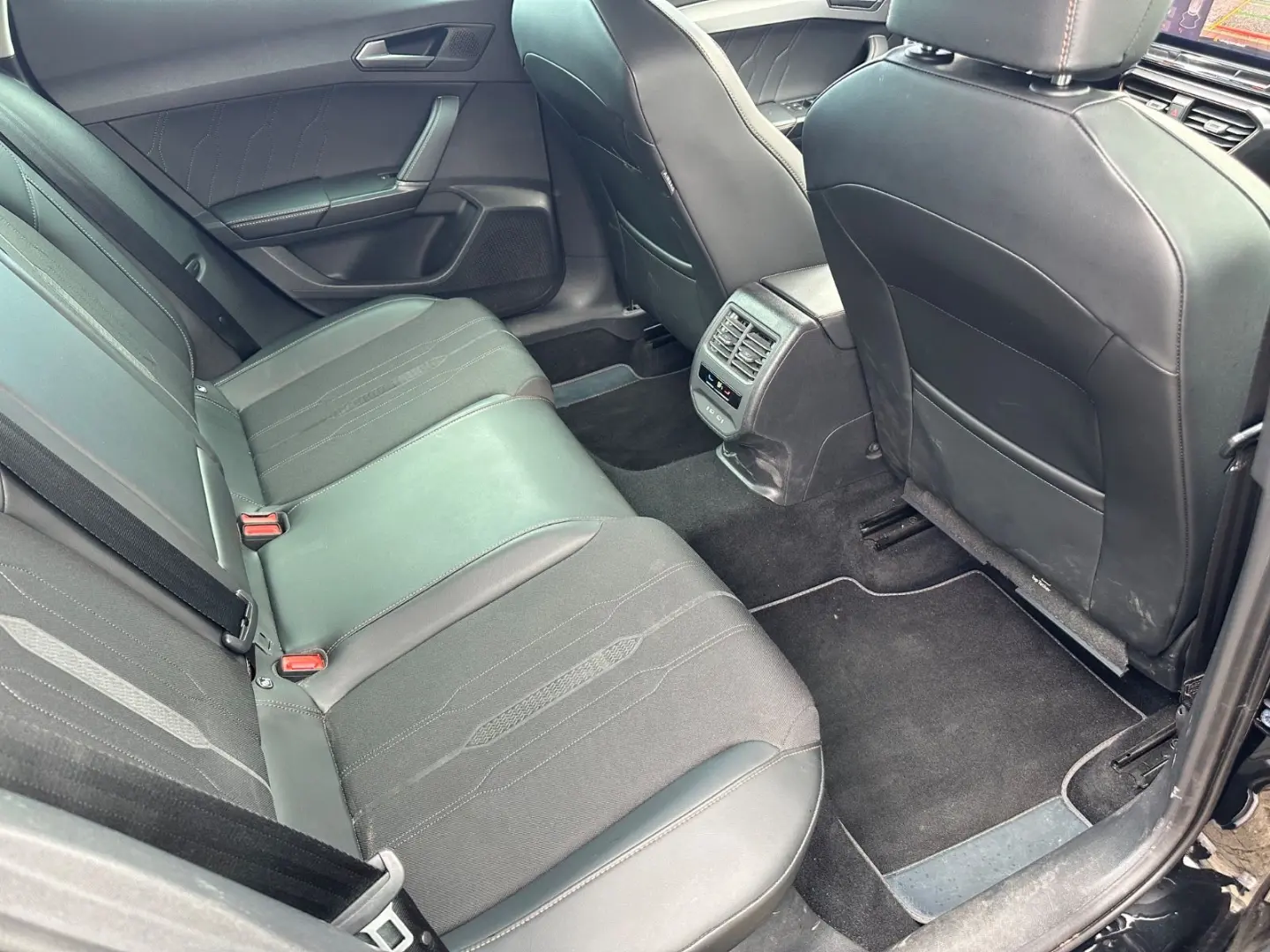 Formentor 1.4 e-Hybrid NAVI VIRTUAL R-CAM LED