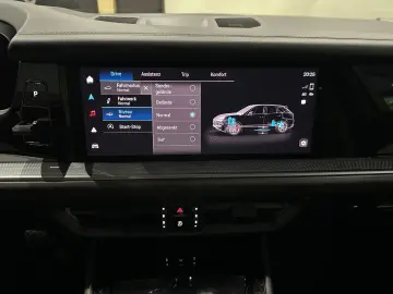 Cayenne  NEW MODEL   KAMERA   AHK   ACC   1.HAND