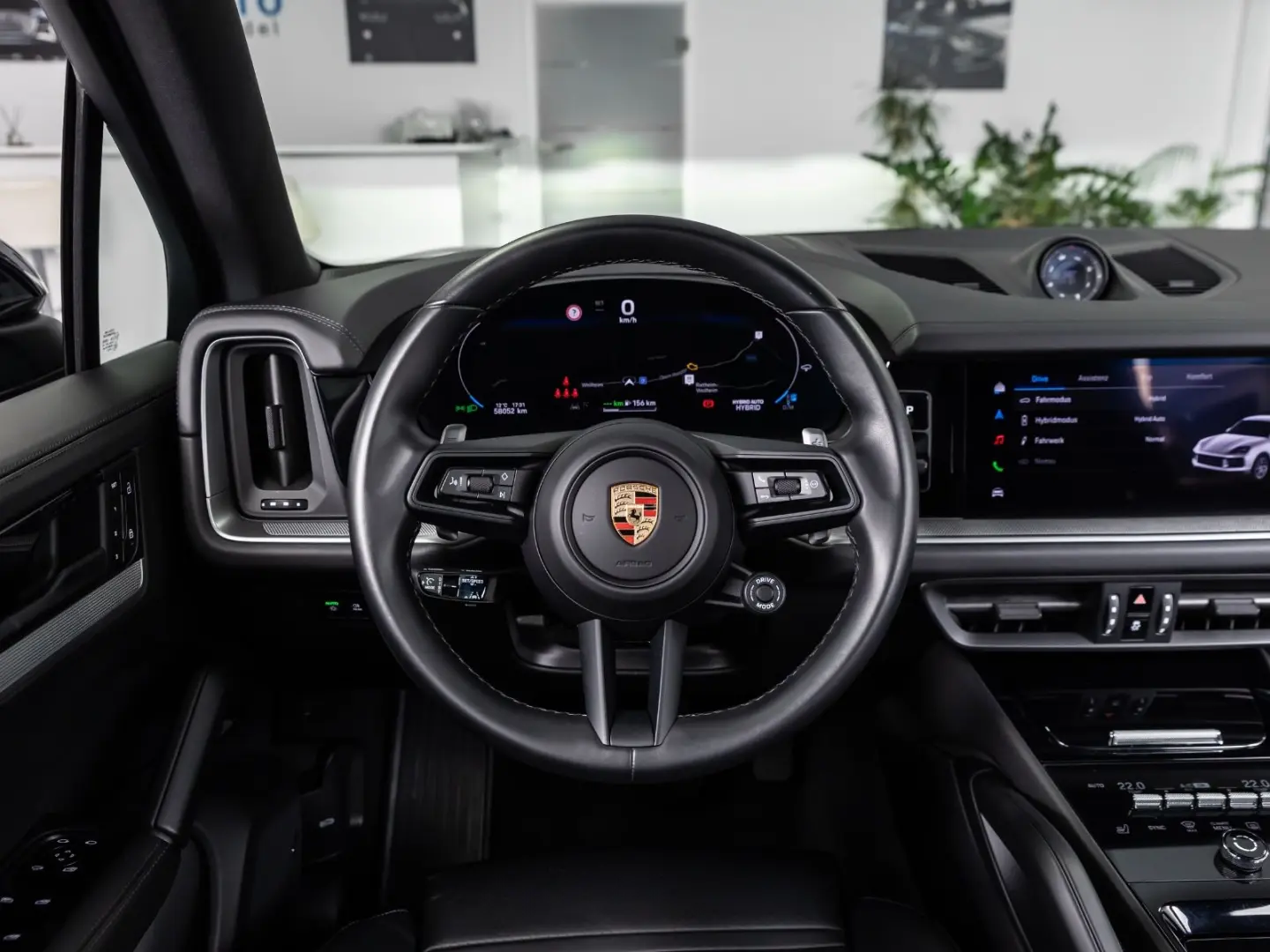 Cayenne E-Hybrid Pano Luft Chrono AHK 21