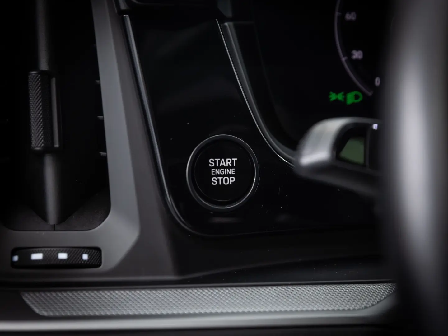 Cayenne E-Hybrid Pano Luft Chrono AHK 21