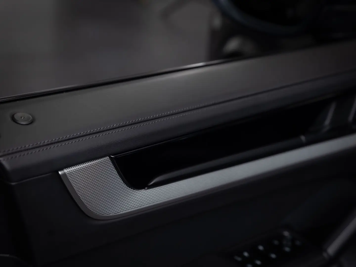 Cayenne E-Hybrid Pano Luft Chrono AHK 21