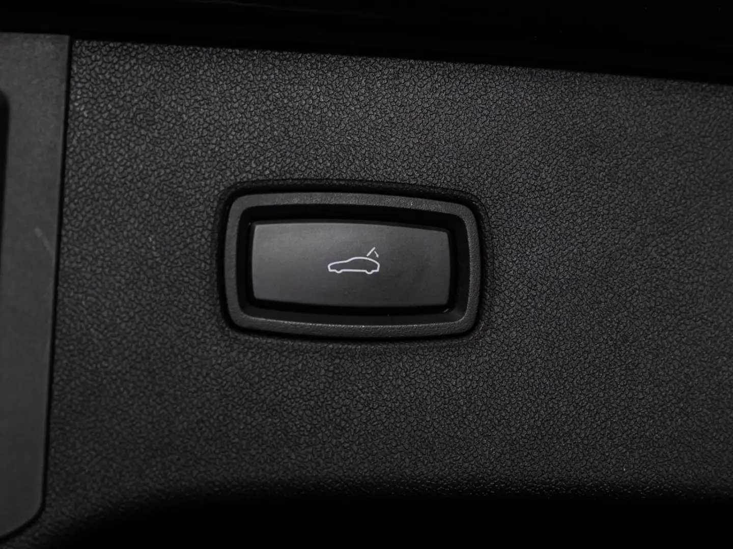 Cayenne E-Hybrid Pano Luft Chrono AHK 21